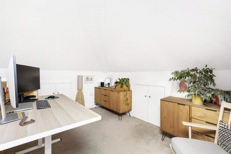 South Vale, London, SE19