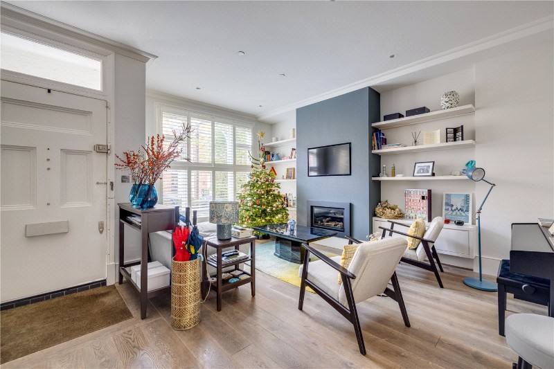 Bovingdon Road, London, SW6