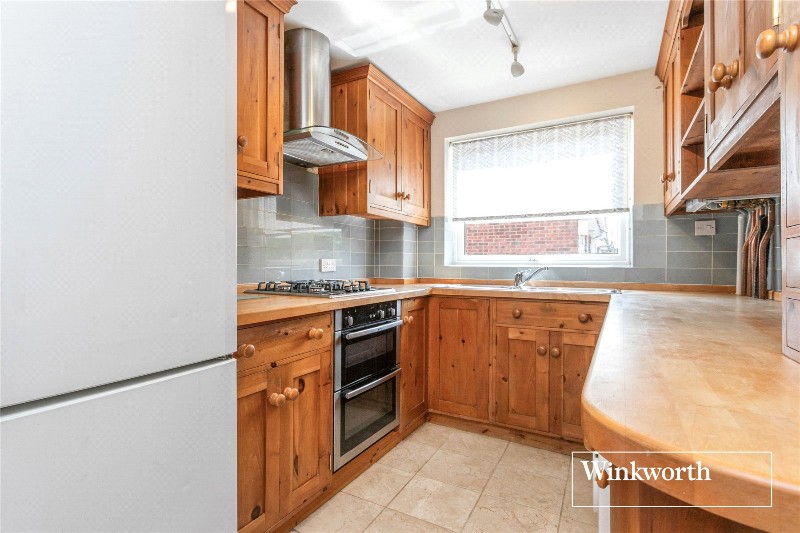 Cameron Close, Myddelton Park, Whetstone, N20