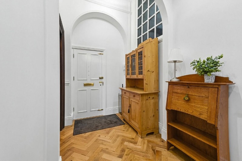 Kingswood Road, Bromley, BR2