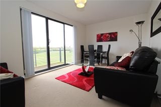 Victoria Court, Kingsbridge Avenue, London, W3
