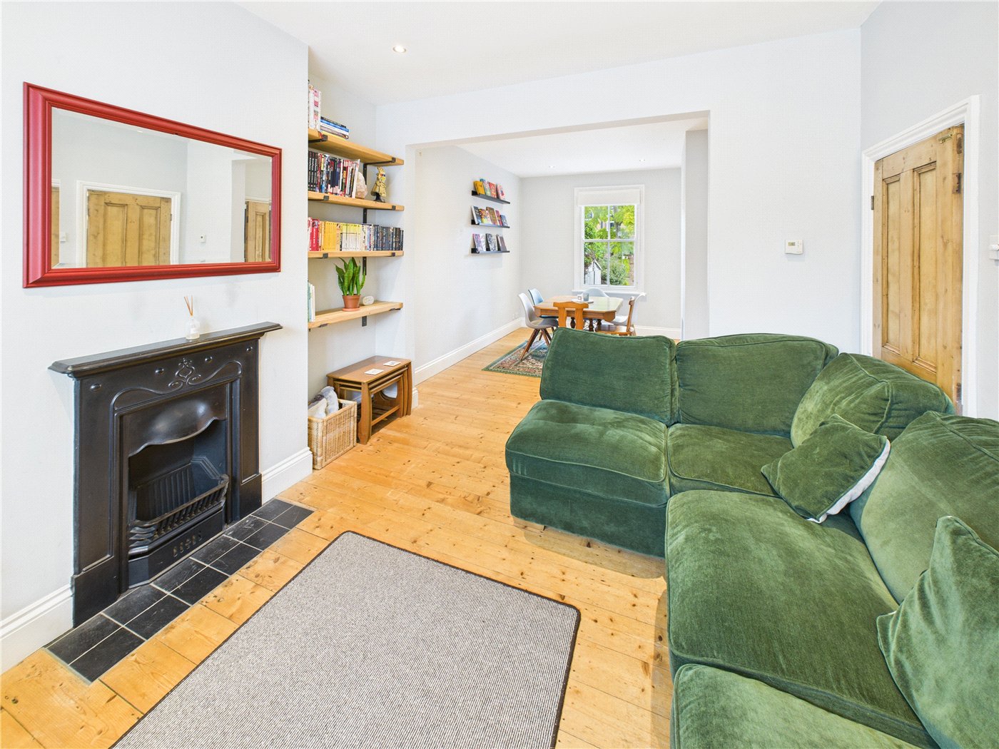 Sitting Room To Dini