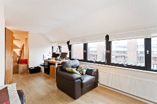 Britten Close, London, NW11