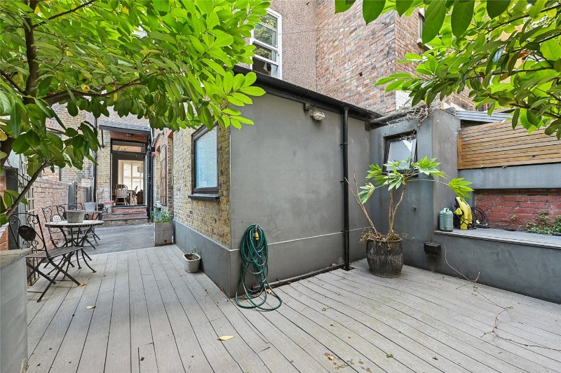 Pennard Road, London, W12