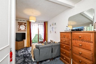 Burlington Mews, London, W3
