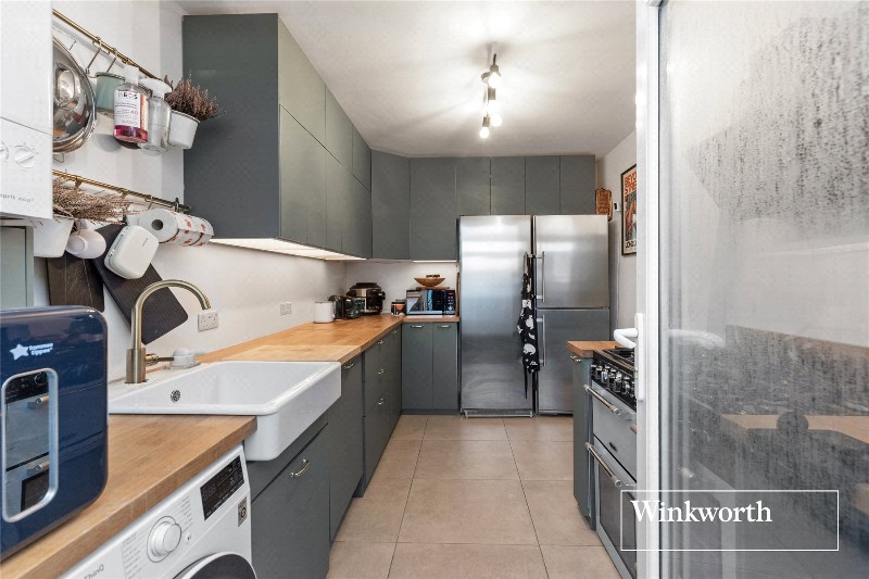 Marlborough Gardens, Whetstone, London, N20