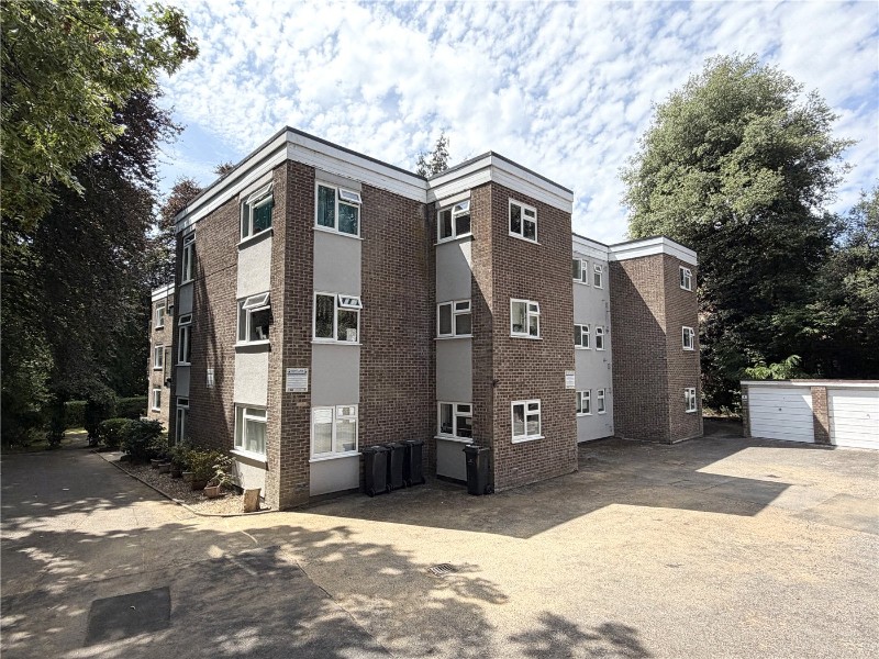 Branksome Wood Road, Bournemouth, Dorset, BH4