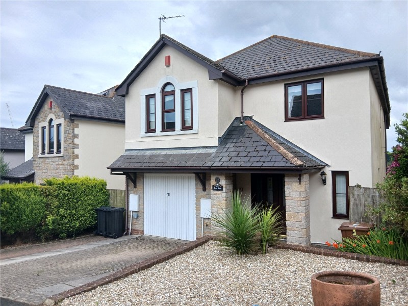 Seymour Drive, Dartmouth, Devon, TQ6