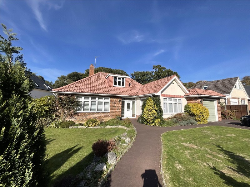 Rothesay Drive, Highcliffe, Christchurch, BH23