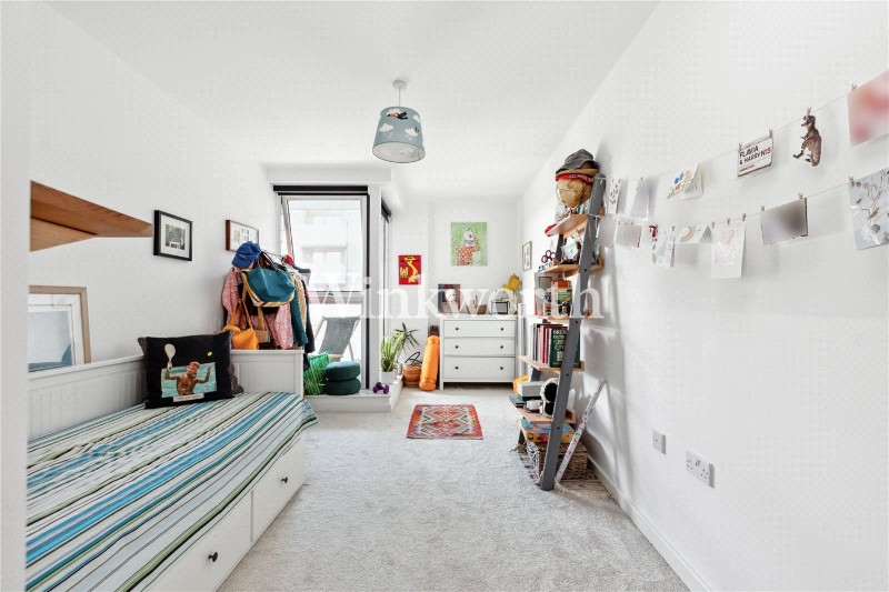 Butterfly Court, Bathurst Square, London, N15