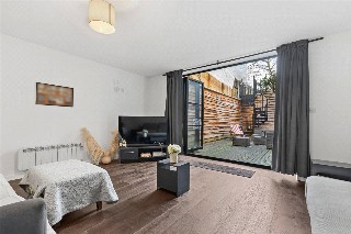 Princess Crescent, London, N4