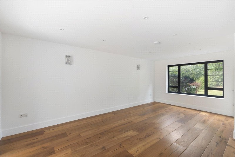 Dulwich Wood Avenue, London, SE19