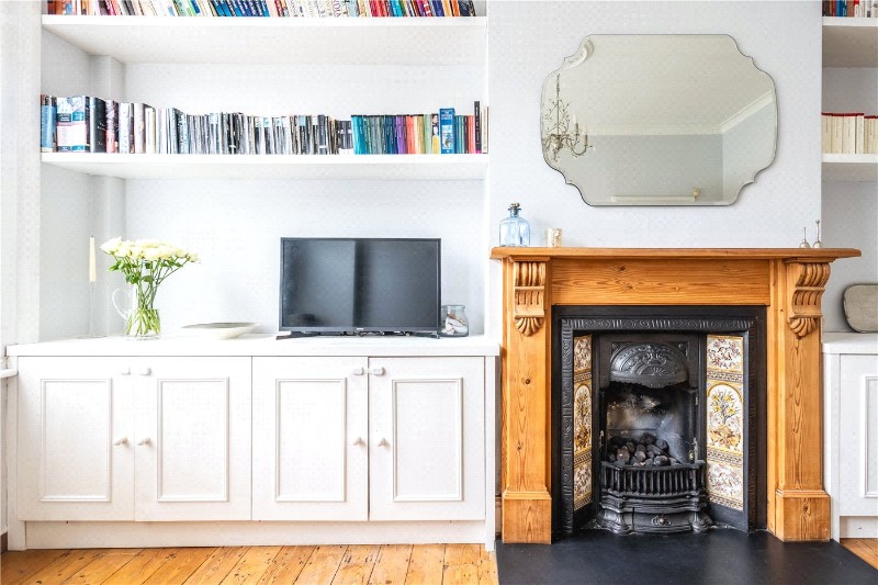 Oakbank Grove, London, SE24