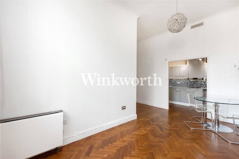 Crothall Close, London, N13