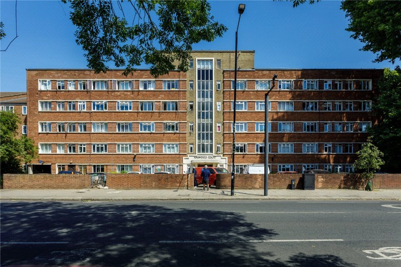 Upper Richmond Road, London, SW15
