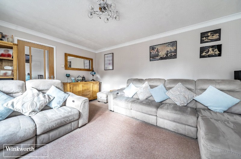 Novello Close, Basingstoke, Hampshire, RG22