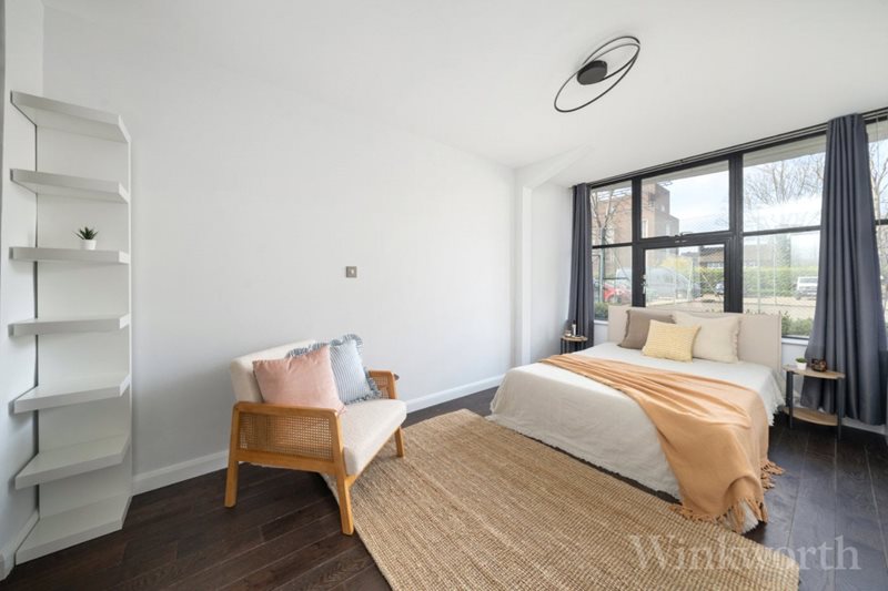 Frobisher Place, London, SE15