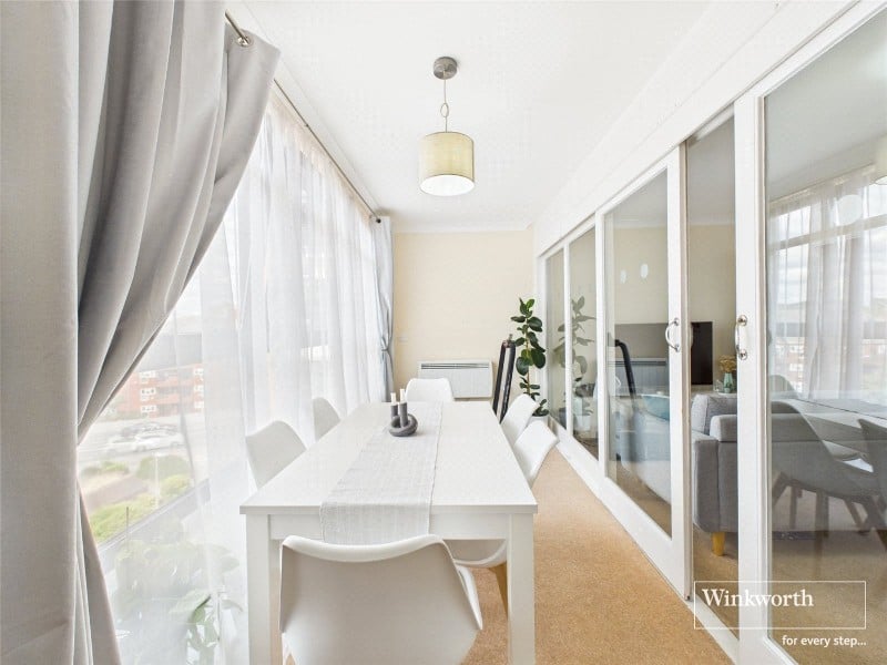 Kennet Street, Reading, Berkshire, RG1