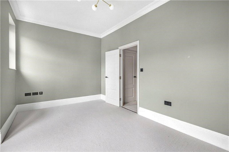 Mortimer Road, London, NW10