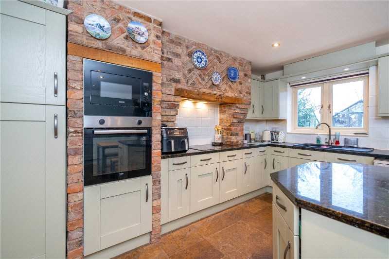 Main Road, Dowsby, Bourne, PE10