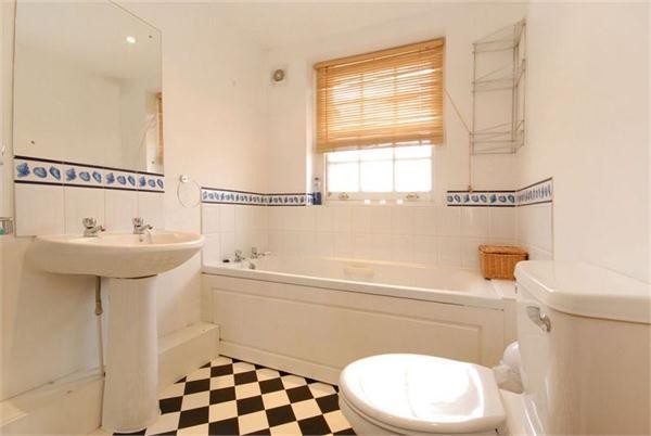 Myddelton Square, London, EC1R