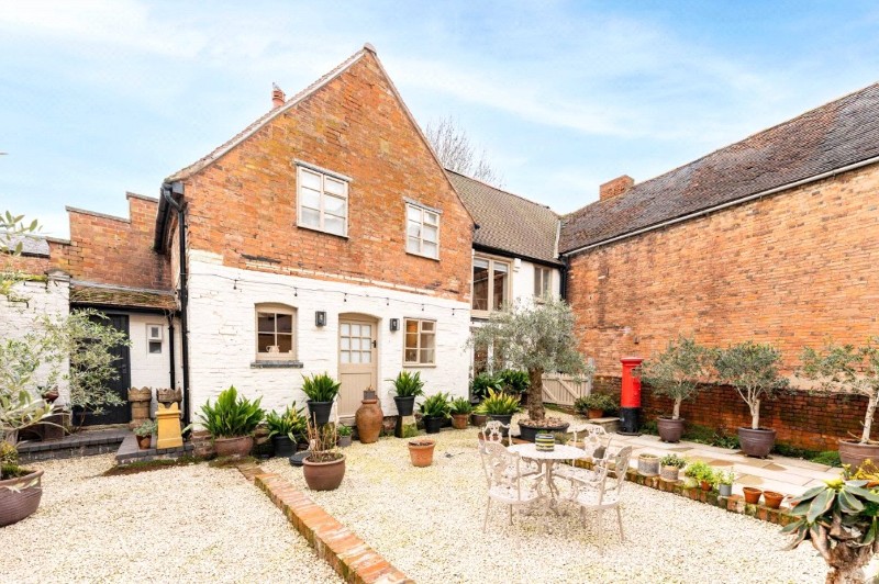 Church Street, Warwick, Warwickshire, CV34