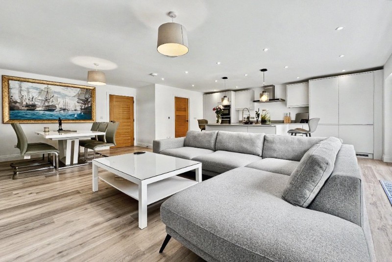 Guest Avenue, Poole, BH12