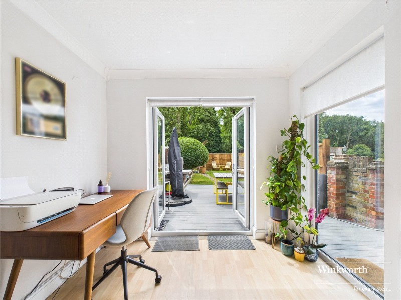 Doreen Avenue, Kingsbury, London, NW9