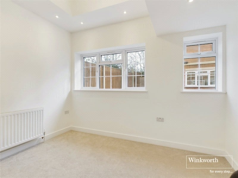 Maxwelton Close, Mill Hill, NW7