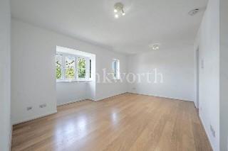 Woodvale Way, London, NW11