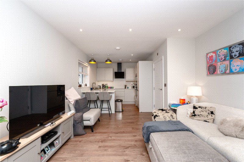 Springfield Lane, Weybridge, Surrey, KT13