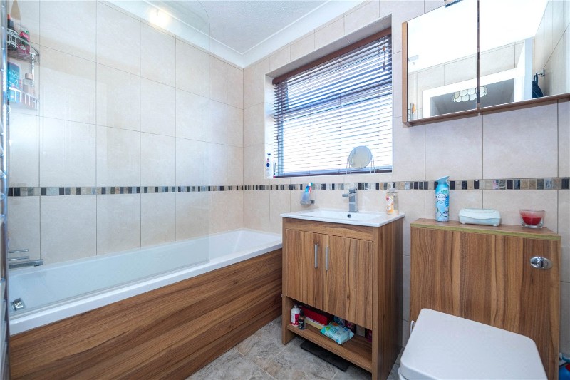 Orchard Close, Bourne, Lincolnshire, PE10