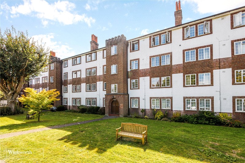 Gloucester Court, Kew Road, Kew, TW9