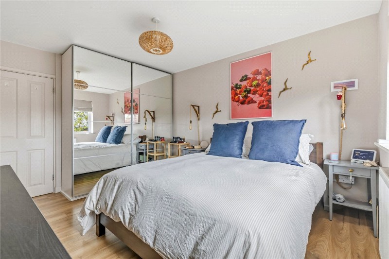 Langdale Close, London, SE17