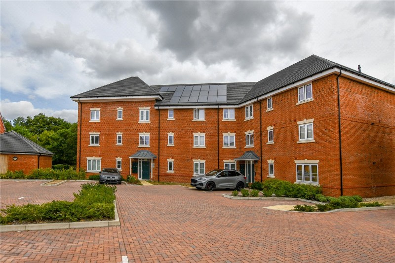 Harvest Path, Finchwood Park, Wokingham, Berkshire, RG40