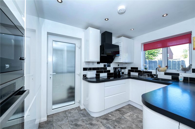 Montaigne Close, Lincoln, Lincolnshire, LN2