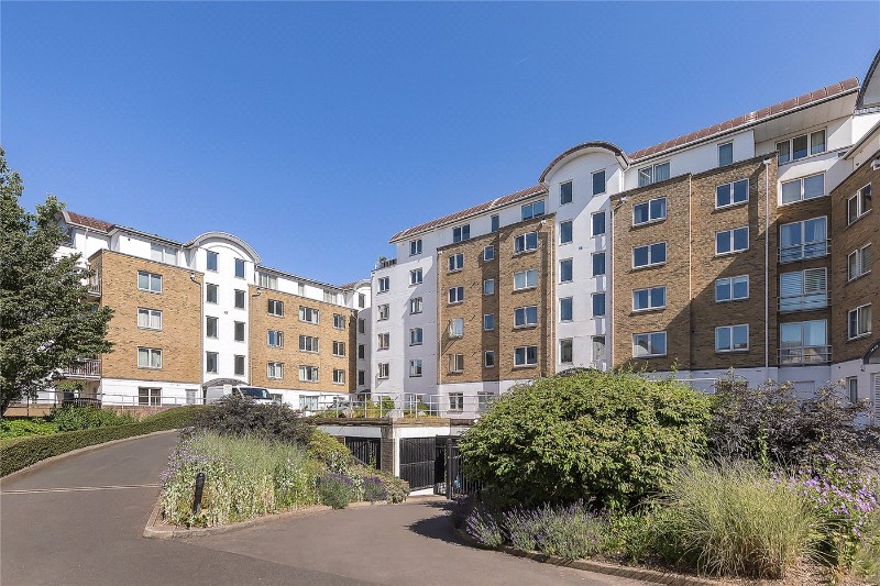 Point Pleasant, London, SW18