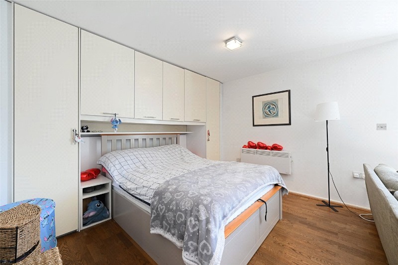Great West Road, London, W6