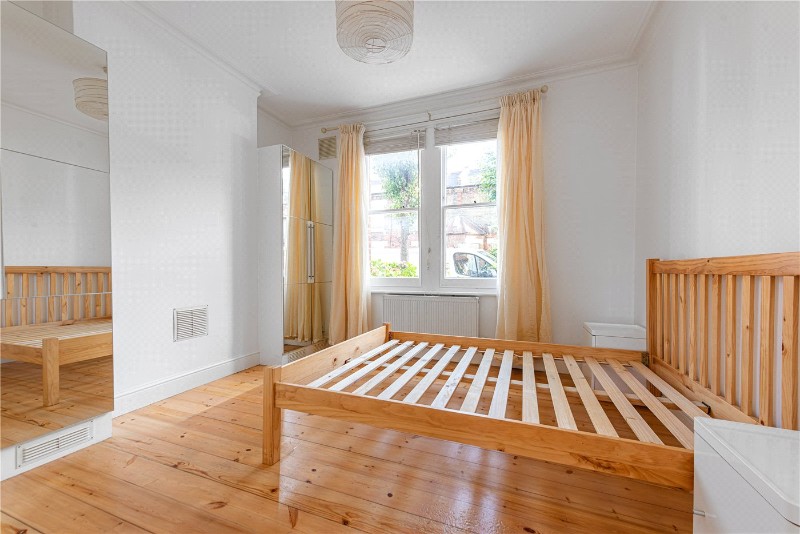 Third Avenue, London, W10