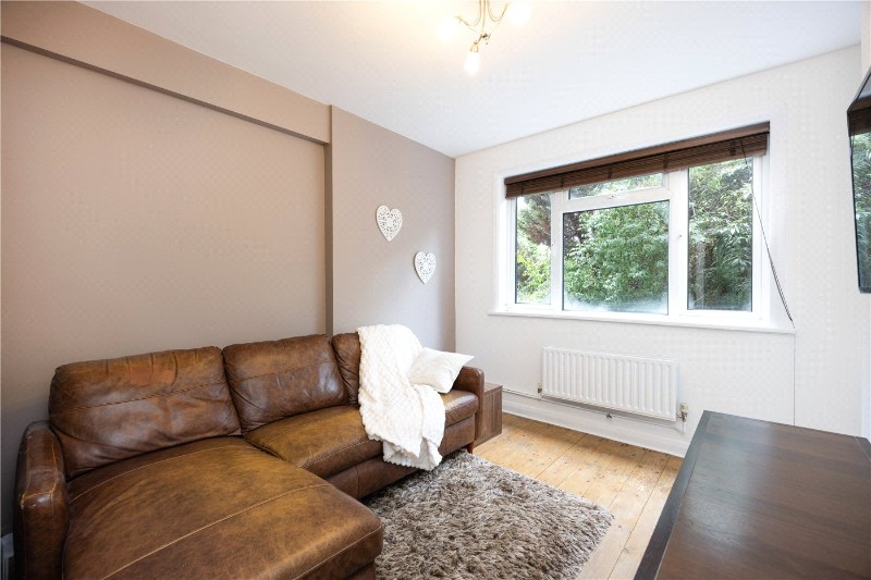 Merton Road, London, SW18