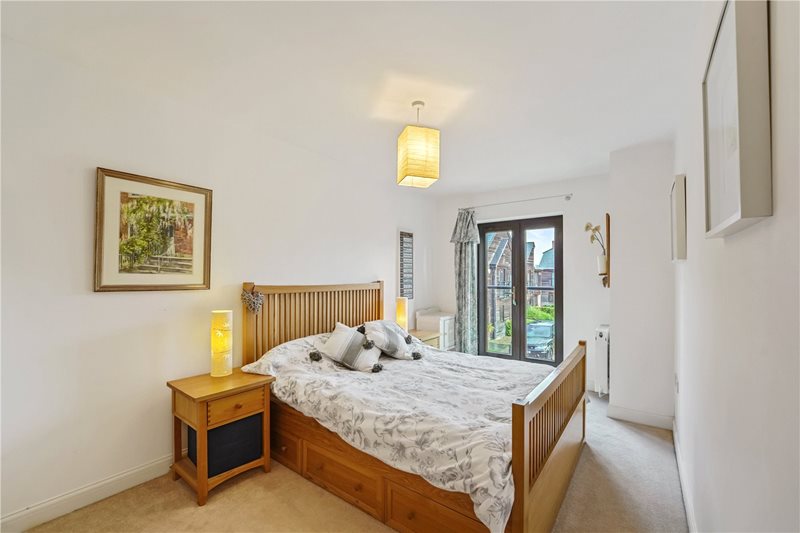 Princess Park, Addlestone, Surrey, KT15