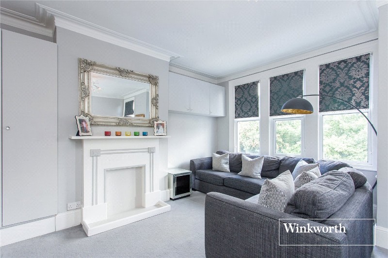 Squires Lane, Finchley, London, N3