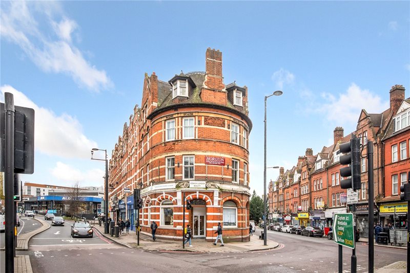 Streatham High Road, London, SW16