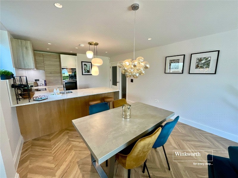 Wharncliffe Road, Highcliffe, Christchurch, Dorset, BH23