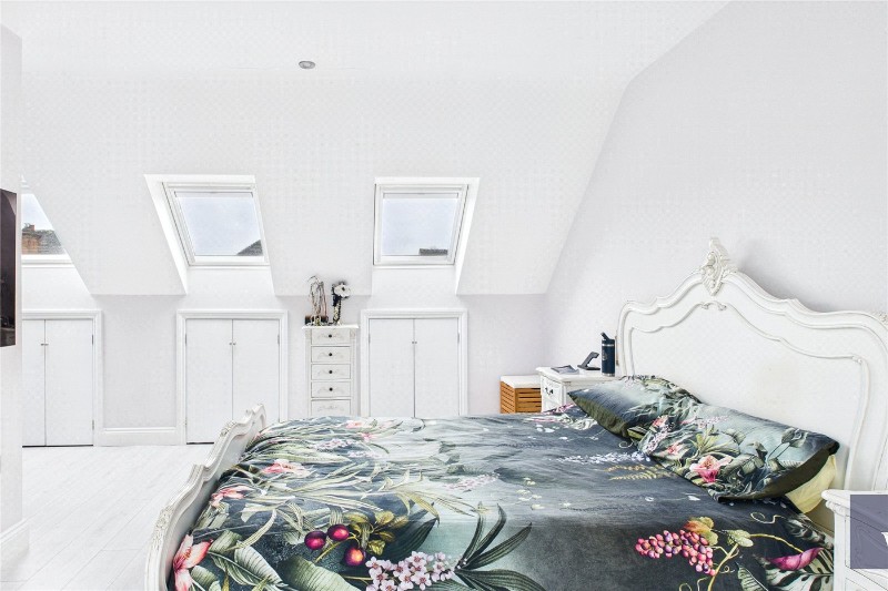 Kirkstall Gardens, London, SW2