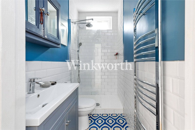 Salisbury Mansions, London, N15