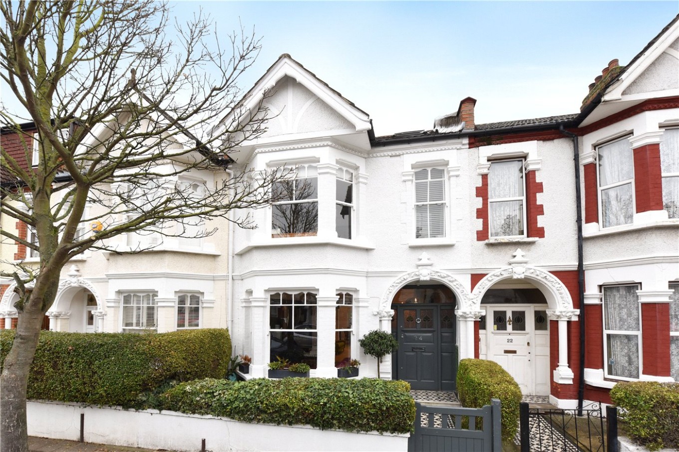 4 bedroom property for sale in Pulborough Road, London, SW18 (Ref
