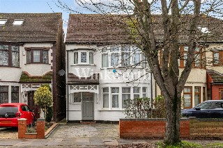 Connaught Gardens, London, N13