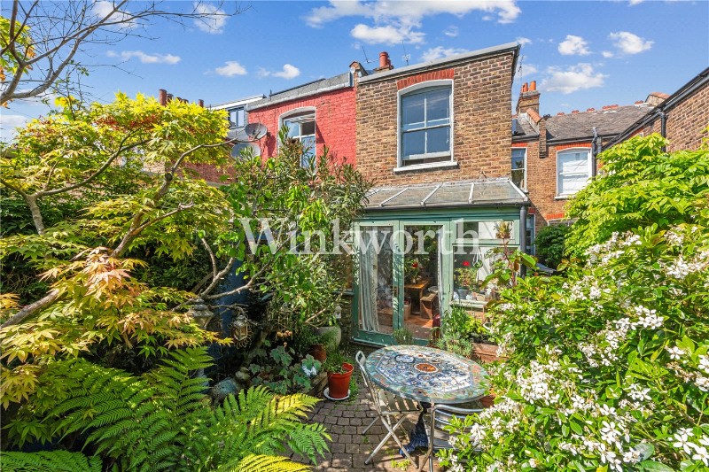Hewitt Road, London, N8