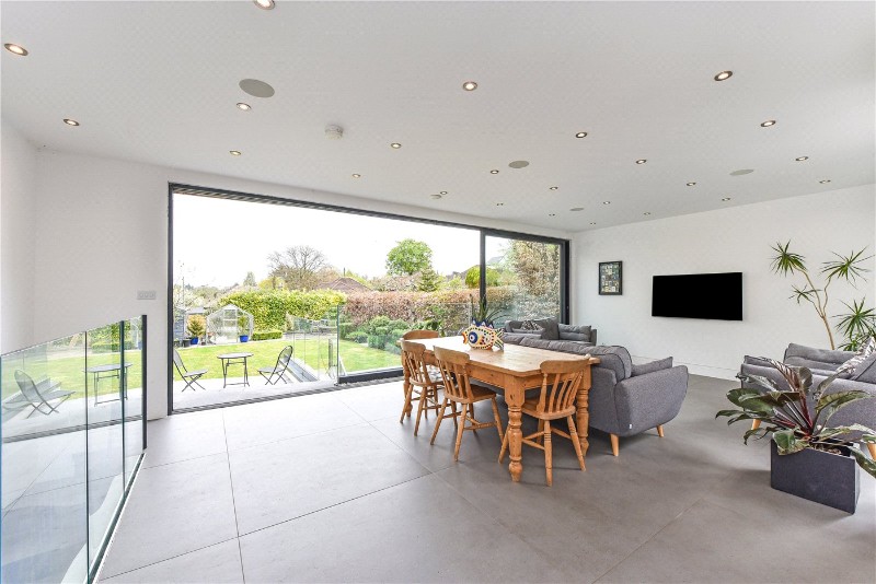 Bereweeke Avenue, Winchester, Hampshire, SO22